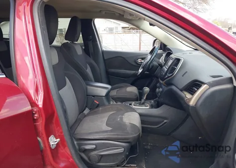 2014 Jeep Cherokee Latitude z USA, uszkodzony, nr VIN 1C4PJMCSXEW150363